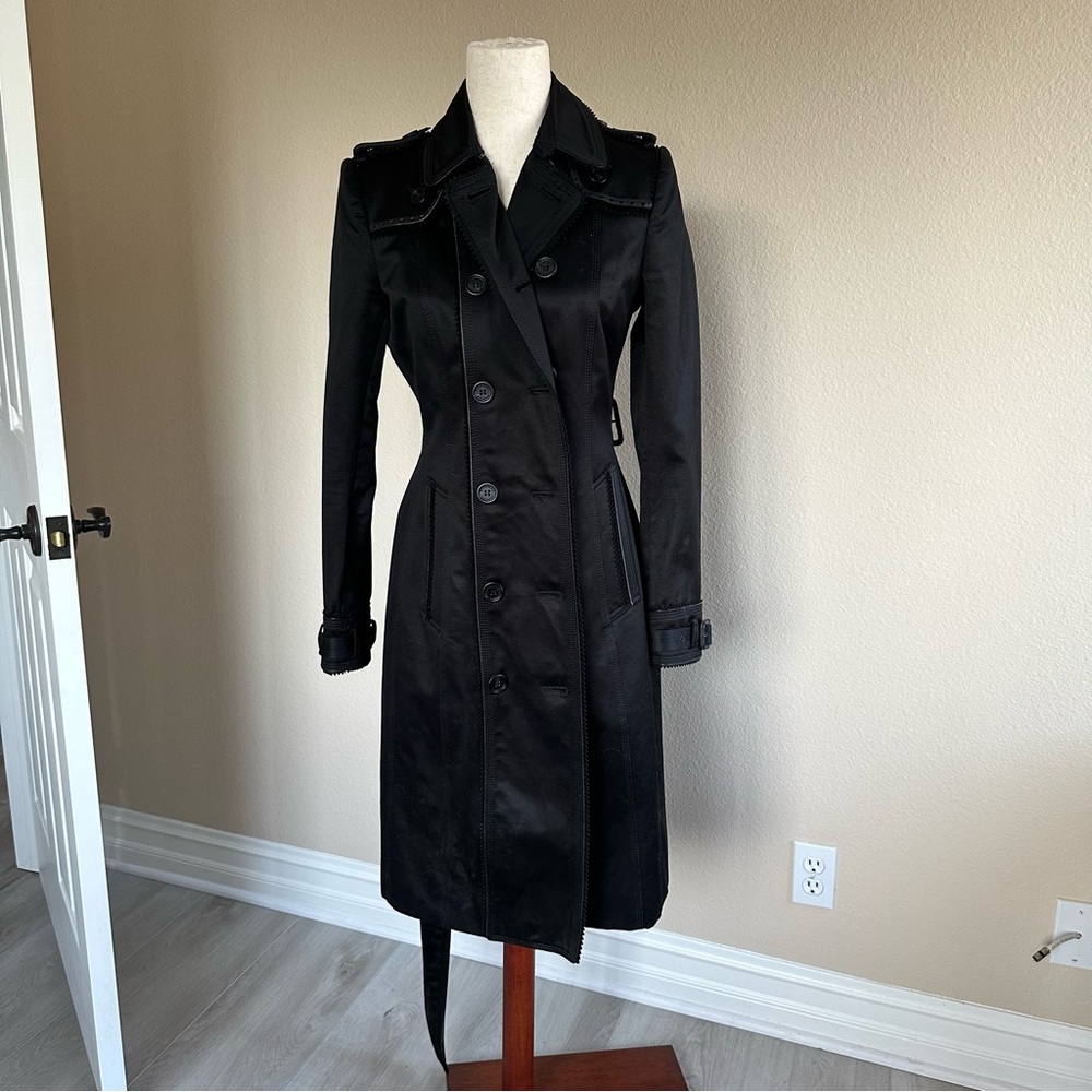 burberry trench coat black size 40